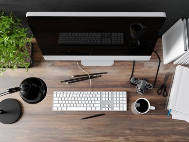Organized, few thing (only the most necessary) and pratice