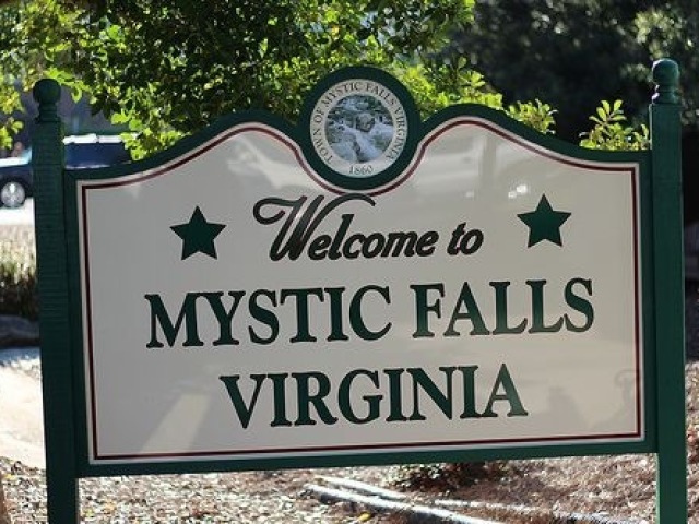 Mystic falls (cidade da magia)