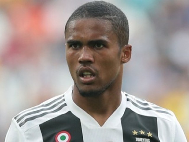 DOUGLAS COSTA