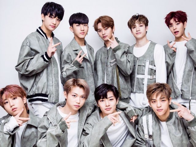 Stray Kids