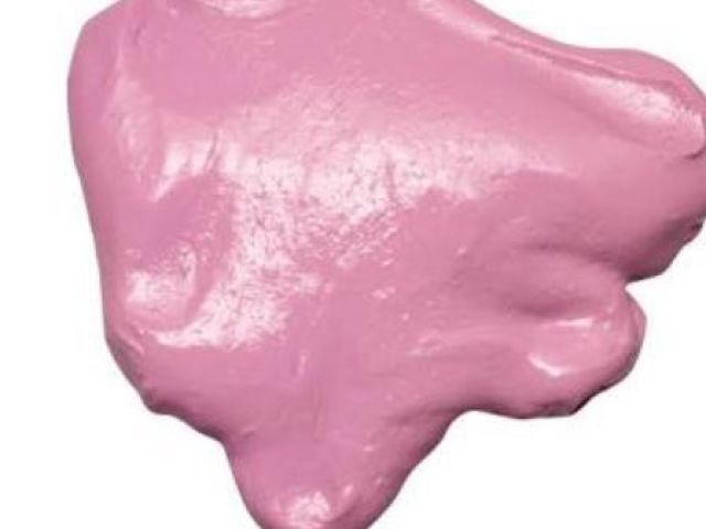 Coloque o ativador na nossa ''slime'' e misture muito bem