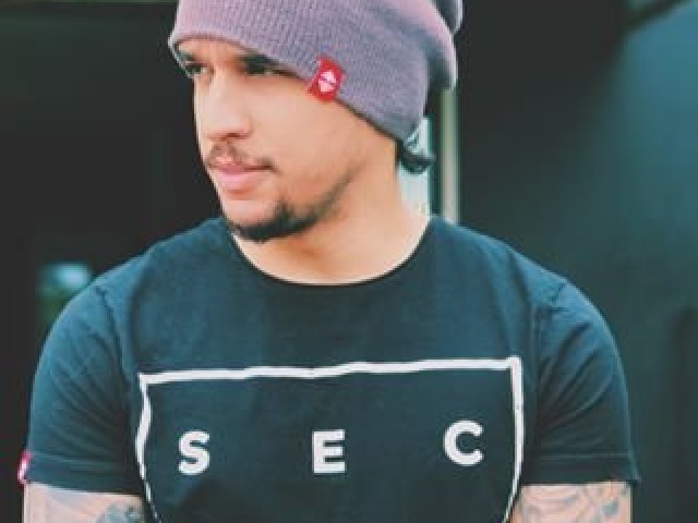 Você não conhece muito bem o lucas lira