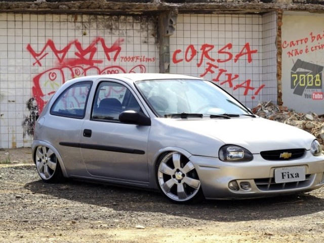 Corsa rebaixado