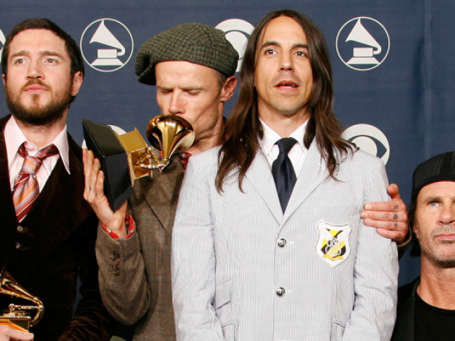 Que música dos Red Hot Chili Peppers combina com você?