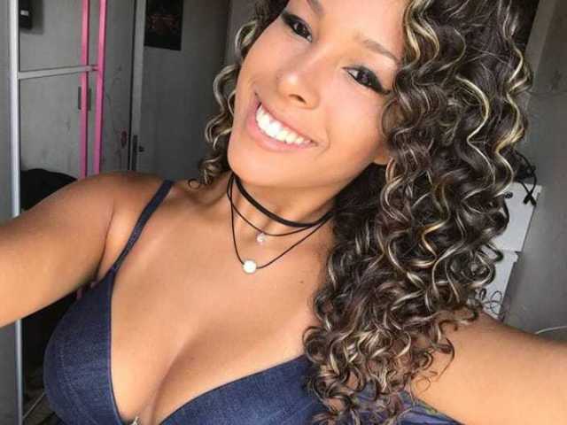 Júlia Oliver
