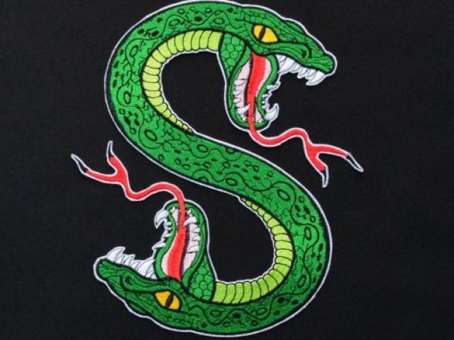 Serpentes