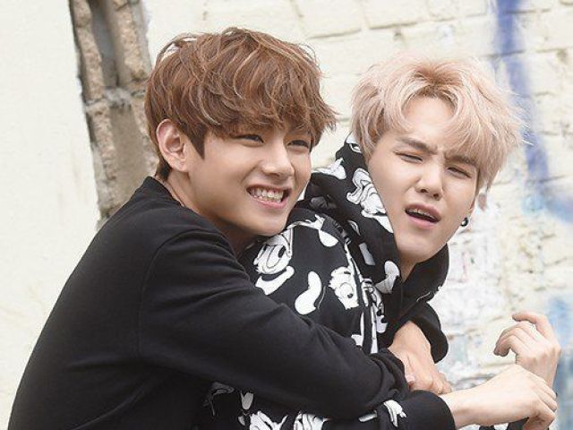 Taehyung e Suga