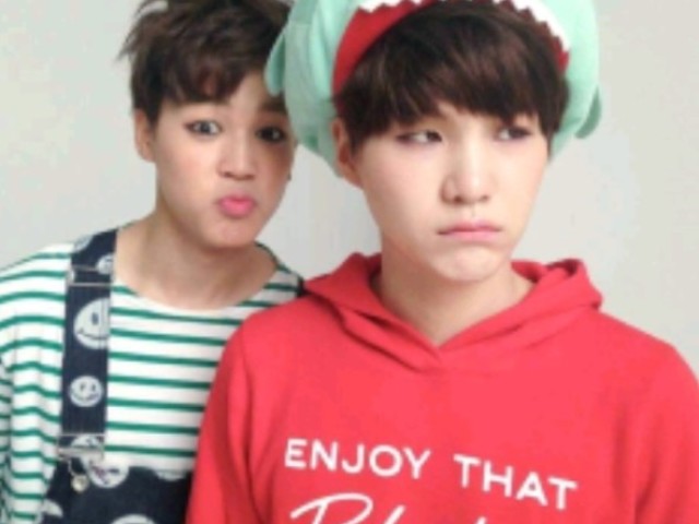 JIMIN e SUGA