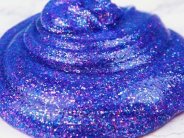 roxo com glitter