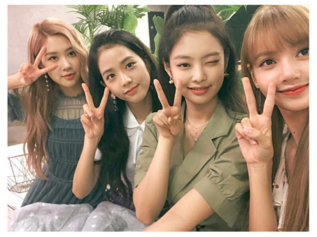 Qual membro do Blackpink te chamaria pra sair?