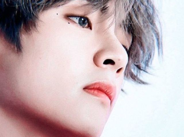 Será que você conhece o V (BTS)?