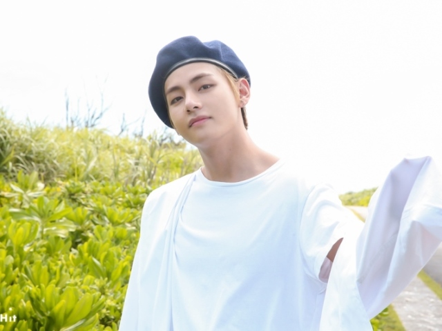 V ♥♥