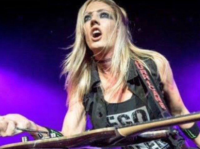 Nita strauss