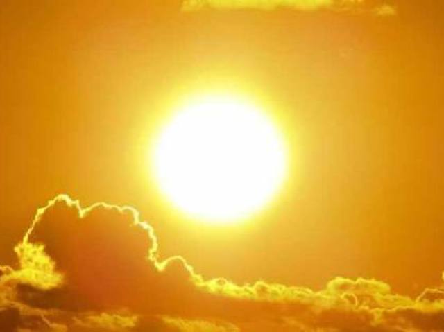 Amarelo