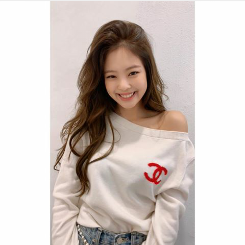 JENNIE