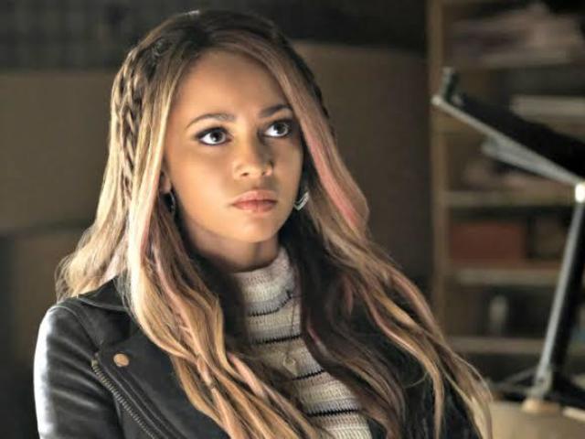 Toni Topaz