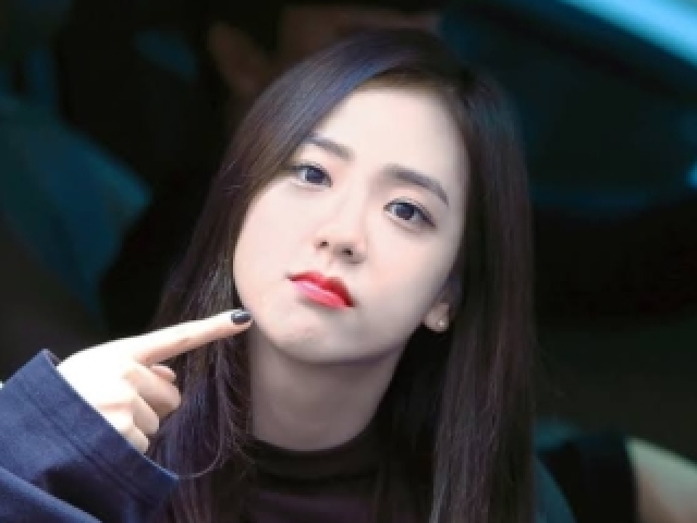 4. Jisoo