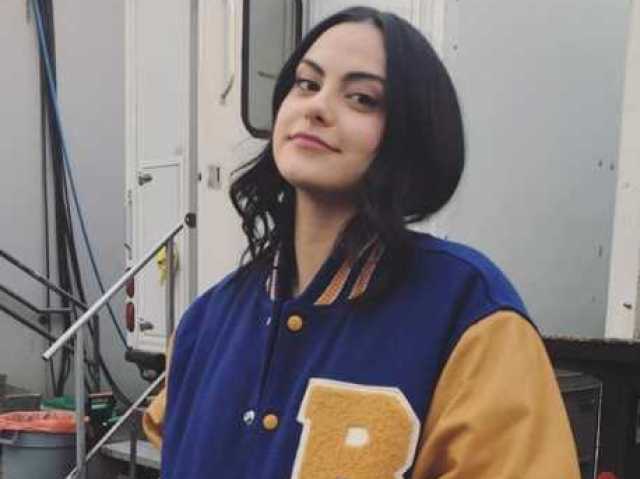 Camila Mendes