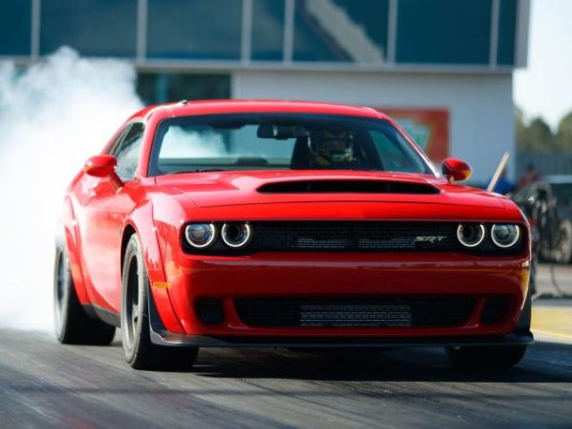 8. Dodge challenger srt Demon