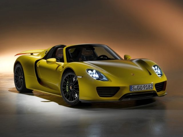 2. Porsche 918 Spyder