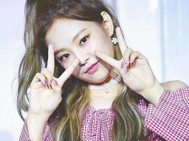 JENNIE