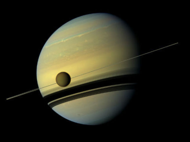 Saturno