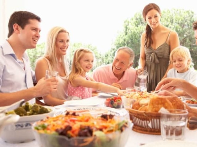 Sair com a família/amigos