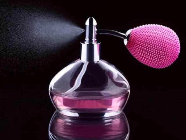 Um perfume