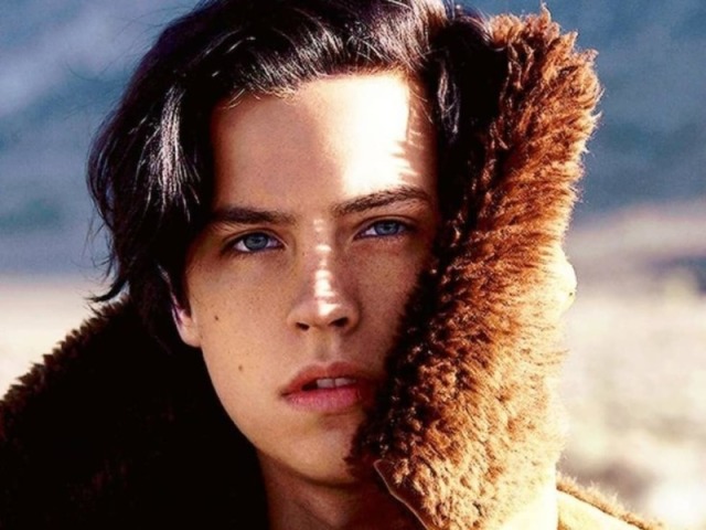 Você conhece o Cole Sprouse?