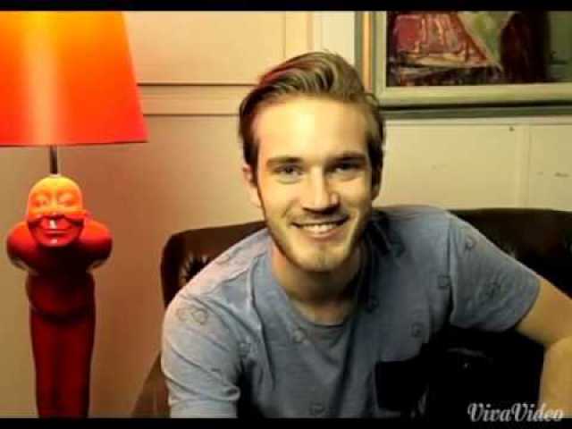 ) - PewDiePie (Suécia)
