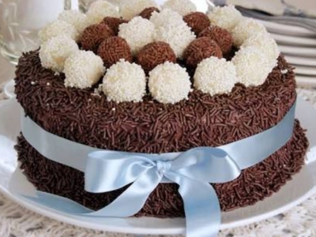 Bolo de brigadeiro