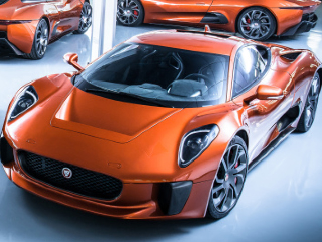 11. Jaguar C-X 75