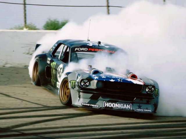 Hoonicorn V2