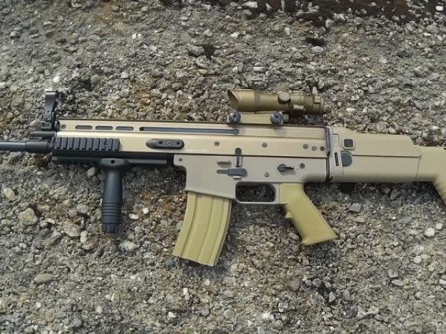 FN SCAR-L