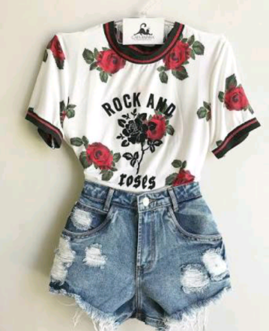 Short e blusa.