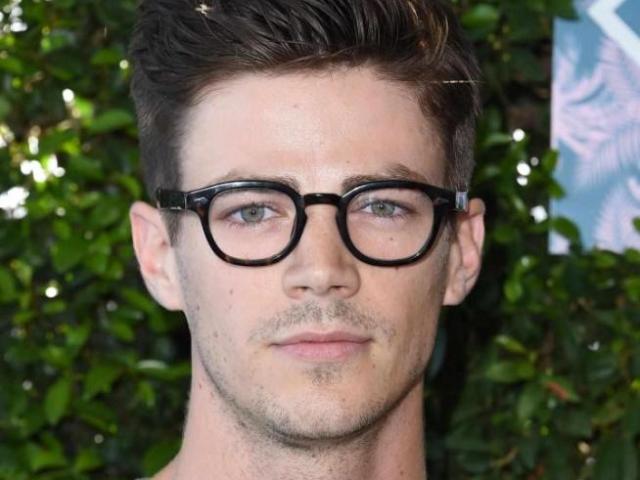 Grant Gustin / Barry Allen