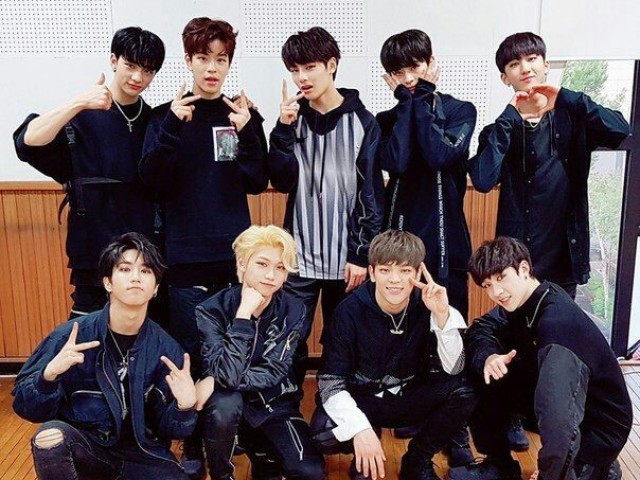 Stray Kids