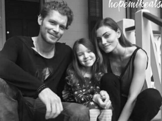 klaus, hayley e hope