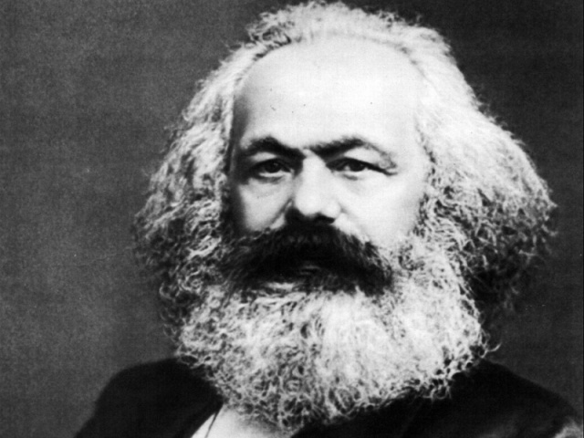 Socialismo/Comunismo
