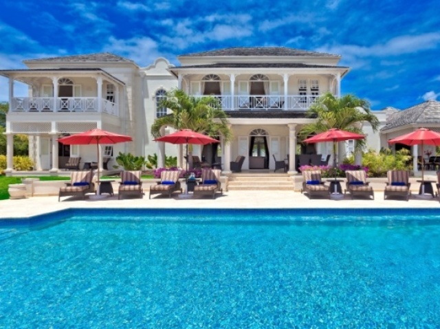 Luxuosa