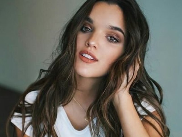 6. Delfina "Delfi" Alzamendi