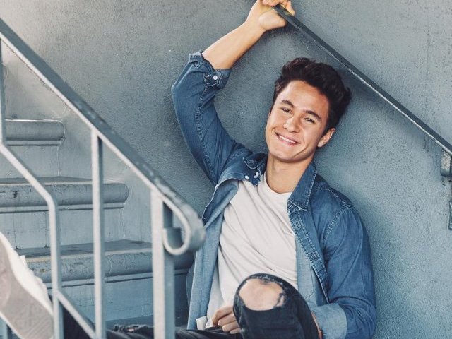 Será que você conhece o nosso maravilhado Michael Ronda?
