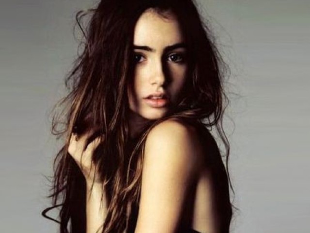 Lily Collins