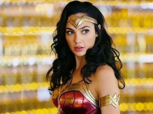 5. Gal gadot