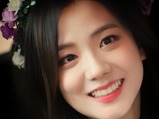 2. Jisoo!