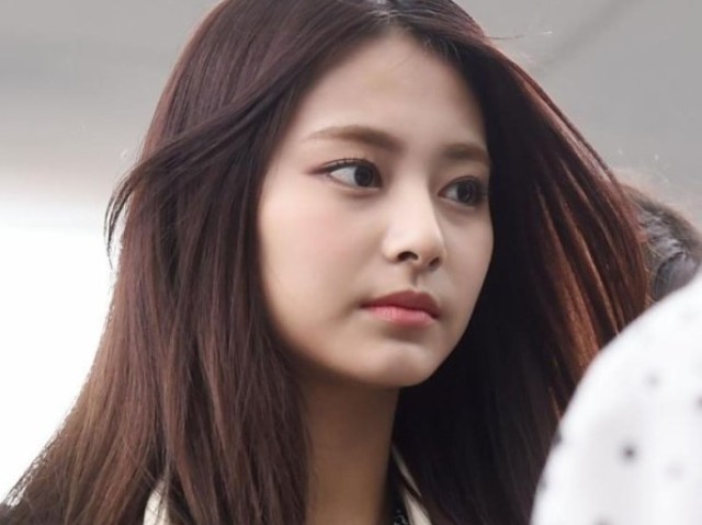 10. Tzuyu!