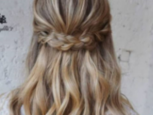 4. Escolha um penteado!