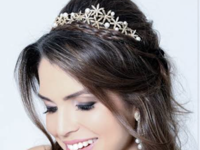 Escolha um penteado!