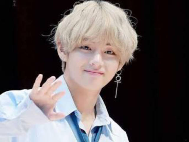 V(Kim Tae-hyung)