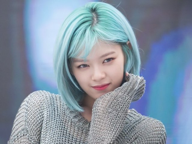 Jeongyeon {TWICE}